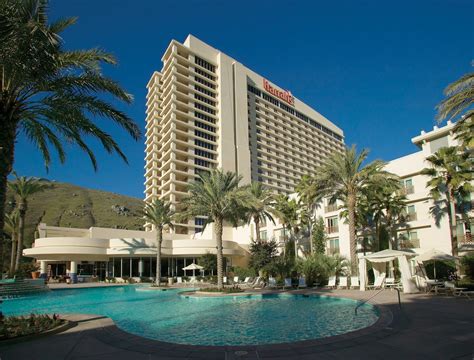 Harrah's casino san diego - Enjoy the Ultimate Getaway at Harrah´s Rincon Casino & Resort. Resort fee $22.38 per night + tax (full amount with tax $25.00) Resort fee inclusions: Two guest admissions per day to the fitness center. Access to Dive Pool. High-speed WIFI for up to two devices per room. Effective 5/26/20, the property is now 21+ ONLY.
